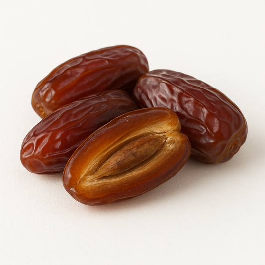 Dátiles naturales a granel, fruta dulce y energética en su estado original